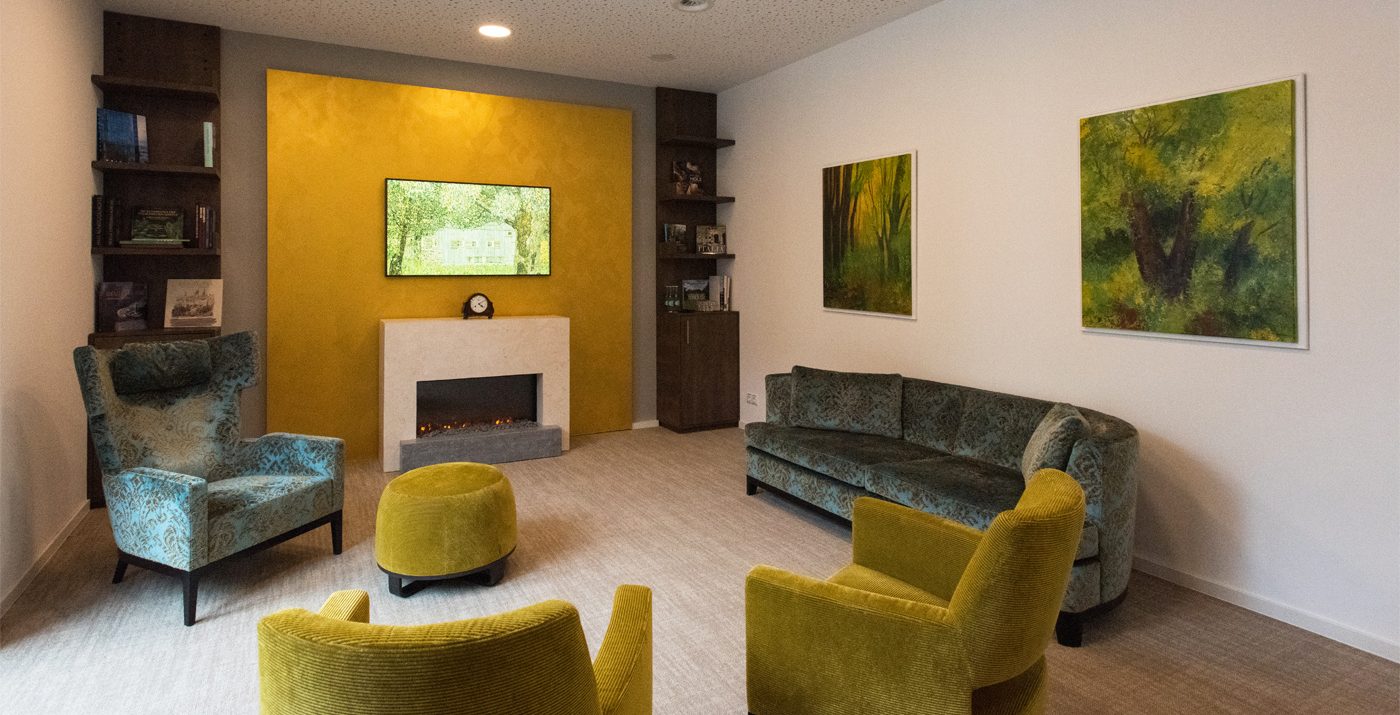 Wohnlicher Salon im Altkönig-Stift