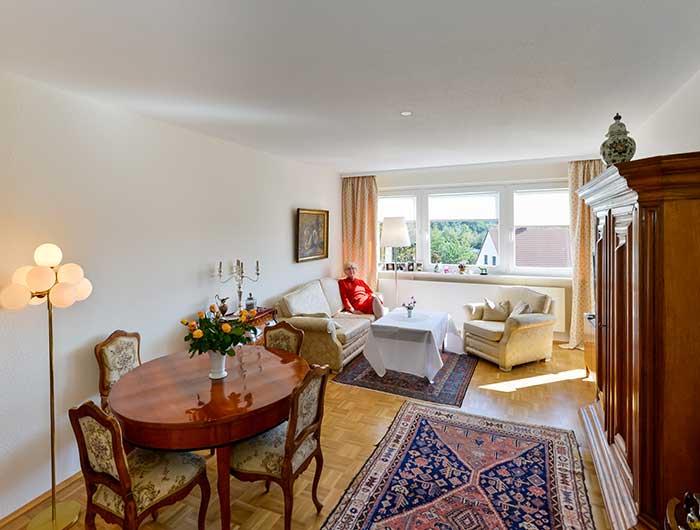 Weitere Beispielwohnung mit heller, wohnlicher Atmosphäre